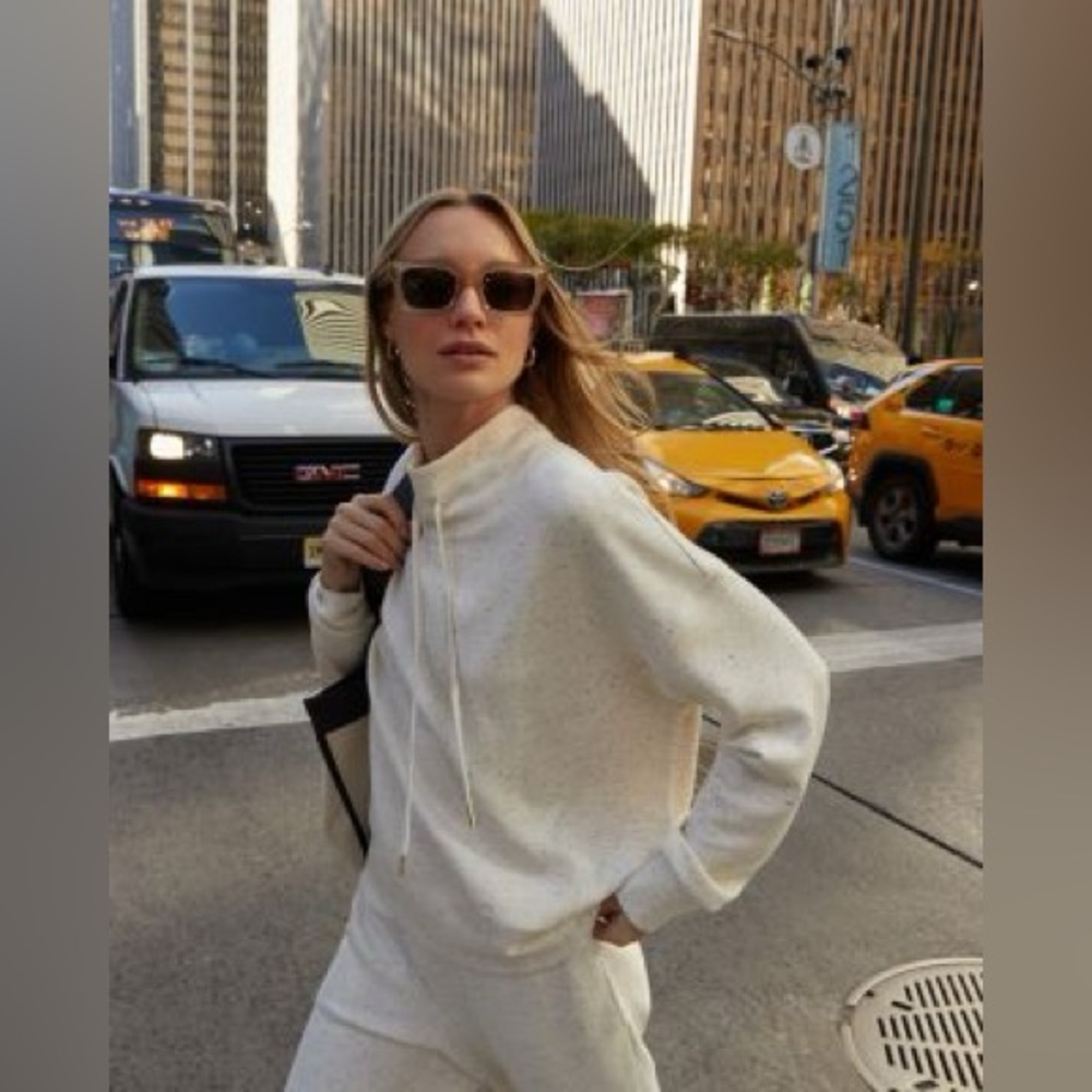 NWT Size L - Varley Double soft Oakdale Sweatshirt Ivory (NWT $180) - Picture 7 of 16